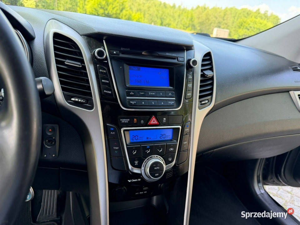 Hyundai i30 Hyundai i30 blue Kombi 16 CRDi Style komputer pokładowy Gostynin