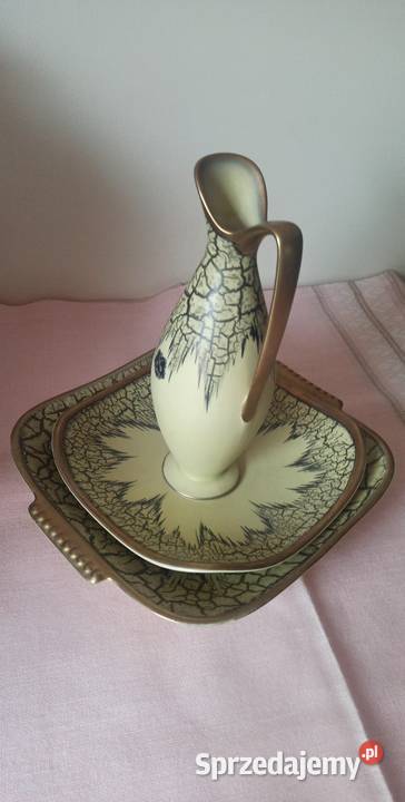 Przepiękna amfora i 2 Patery
Sygnowana HHR
Firmę Gdańsk