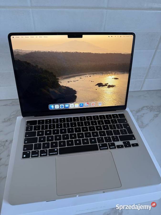 MacBook M2 136 16gb256gb 100 baterii Osiek Wielki sprzedam