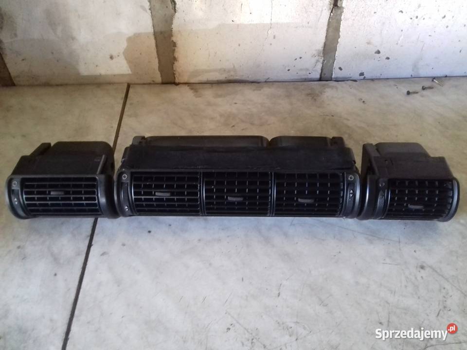 Kratki nawiewu czarne Audi A4 B5 Kratki nawiewu