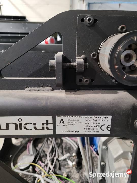 Cutter Unicut ONE5 2150 polskiej firmy Allcomp Piaski