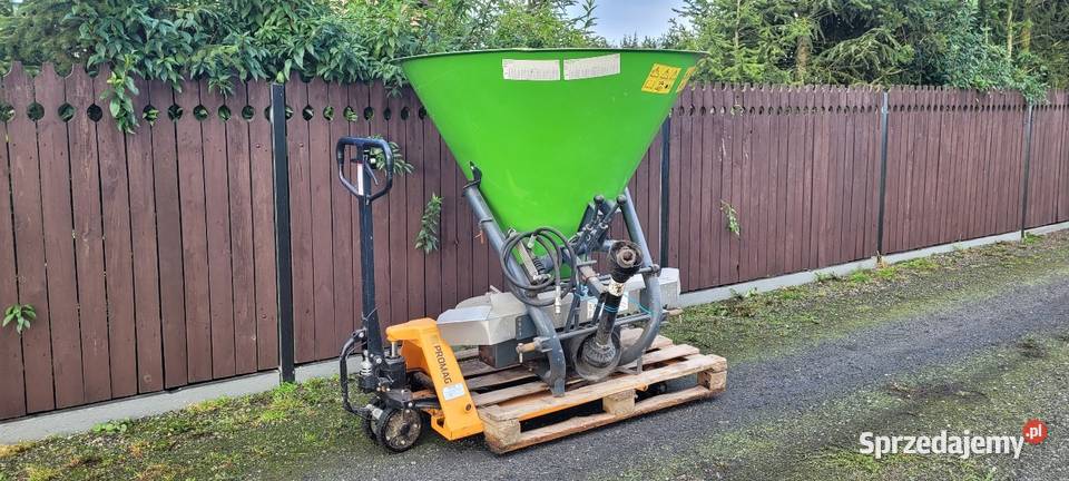 Rozsiewacz Rozsiewacze nawozów sprzedam