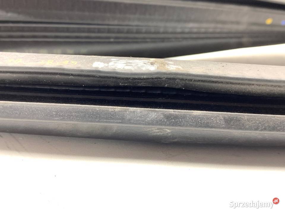 USZCZELKA DRZWI TYŁ PRAWY AUDI Q8 SUV