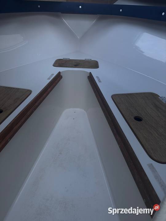 Jacht motorowy Uttern C68 DTI Piotrków Trybunalski