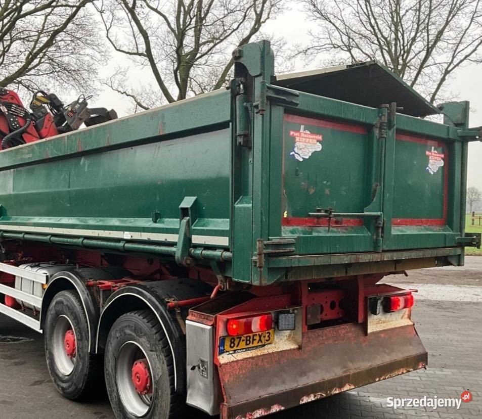 Wywrotka 8X8 Mercedes AROCS 4142 BORDMATIC z do sprowadzenia Warszawa