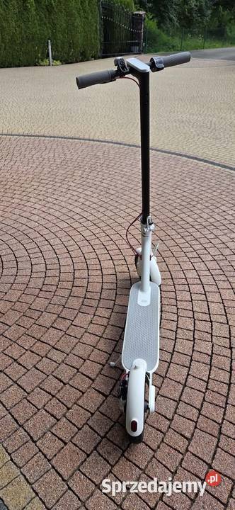Hulajnoga elektryczna Xiaomi Mi Electric Scooter Sanok sprzedam