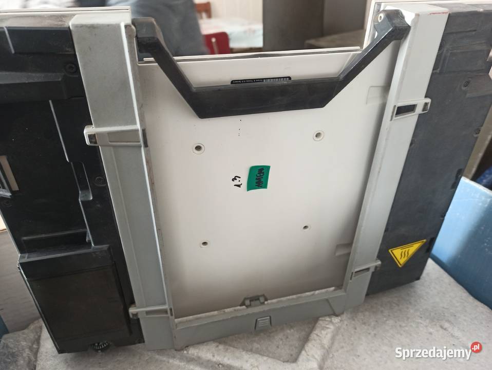 TERMINAL SATELITARNY BGAN700 sprzedam