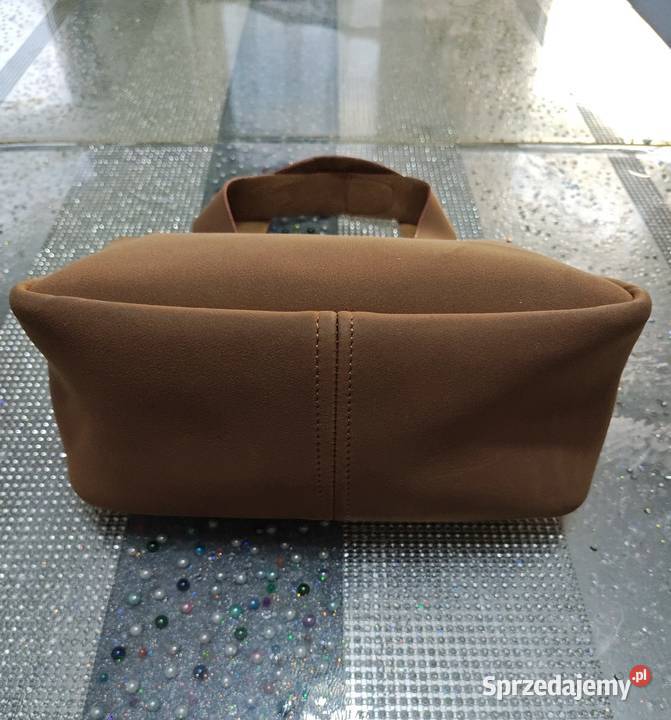 Torebka ze skóry zamszowej Louis Vuitton kolor wielkopolskie Poznań