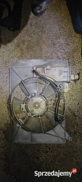 WENTYLATOR CHŁODNICY TOYOTA YARIS I 13 B osobowe Siechnice