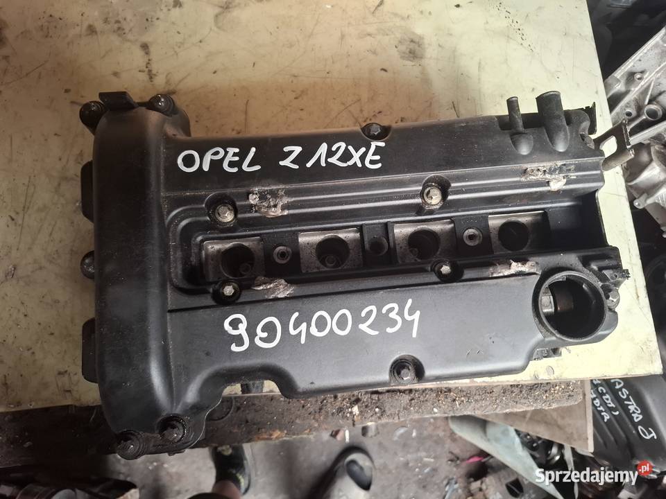 OPEL CORSA AGILA 12 16V głowica kompletna Głowice cylindrów