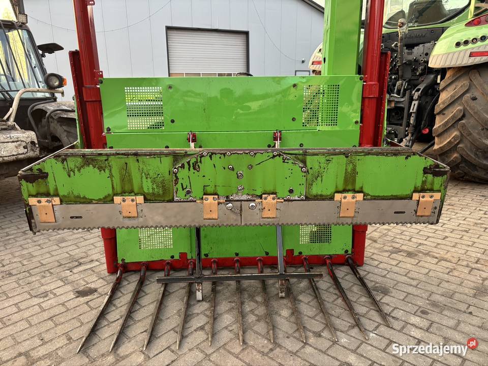 Strautmann HQ 2012 wycinak do pryzm wybierak nieuszkodzony mazowieckie Myszyniec sprzedam