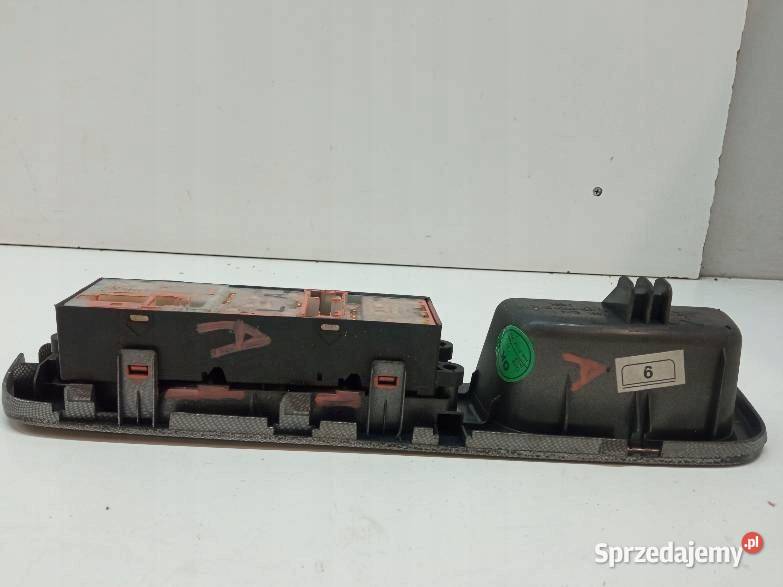 PRZEŁĄCZNIK SZYB LEWY PRZÓD 80961EL11A Nissan