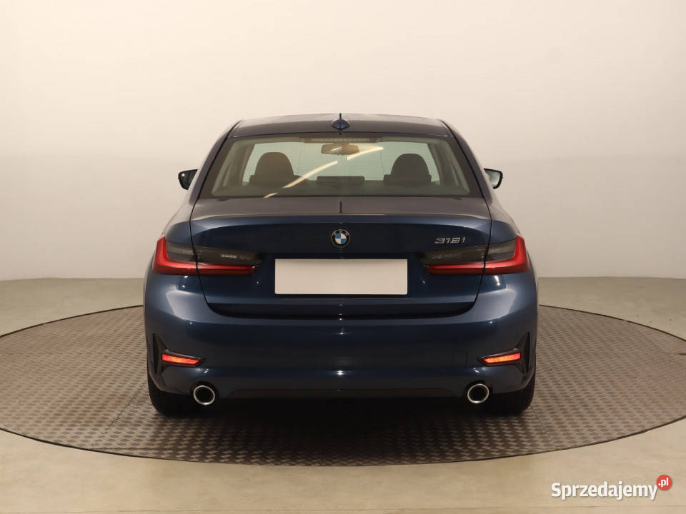 BMW 3 318 i Rok produkcji 2021 Bielany Wrocławskie
