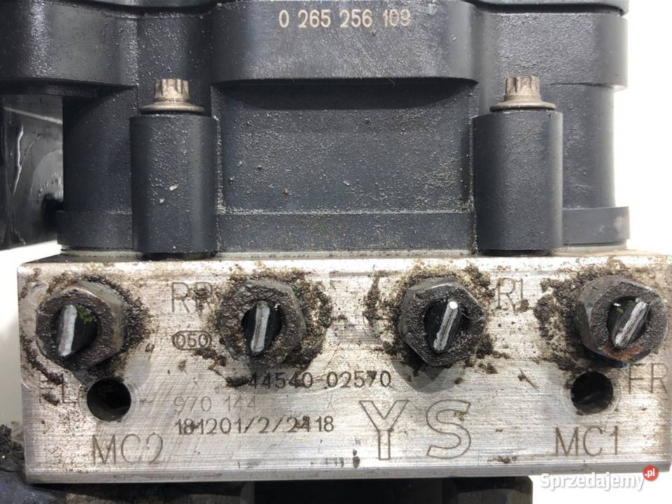 POMPA ABS TOYOTA COROLLA E18 4454002570 16 132