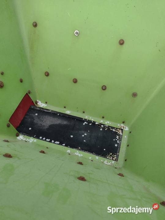 Sprzedam rozsiewacz do nawozu Kłos Motyl 600 l nieuszkodzony Łódź