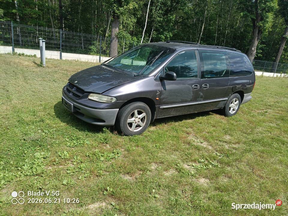 pogrzebowy chrysler grand voyager 24 151 koni