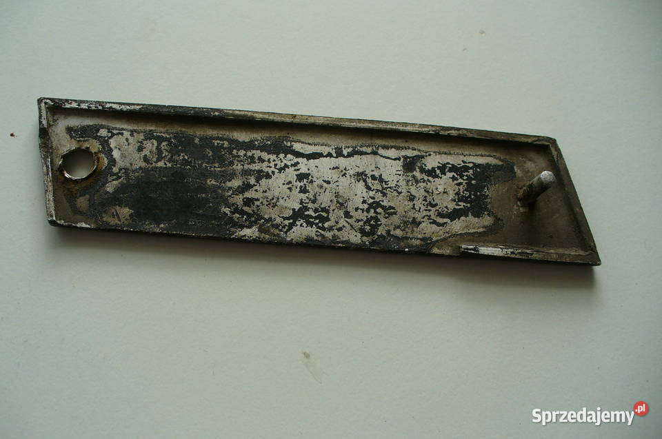 Fiat 126p emblemat znaczek z napisem Fiat