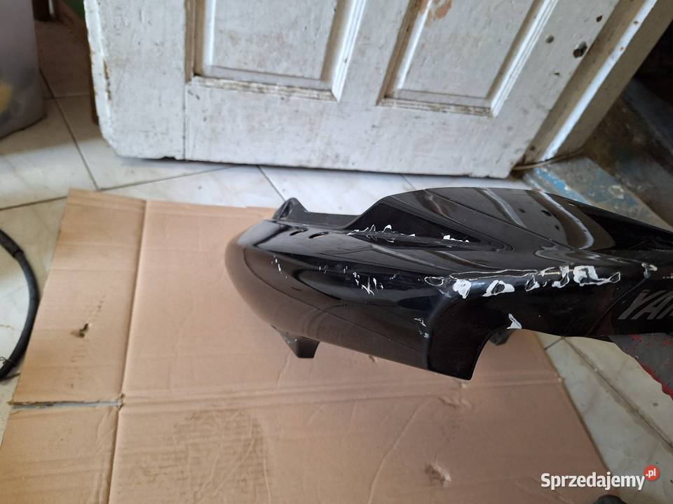Yamaha FZS 600 ogon owiewka tył fzs600 plastik Elementy nadwozia Jelenia Góra