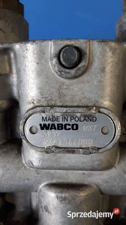 MAN zawór czteroobwodowy wabco 9347144000 Rzędowice