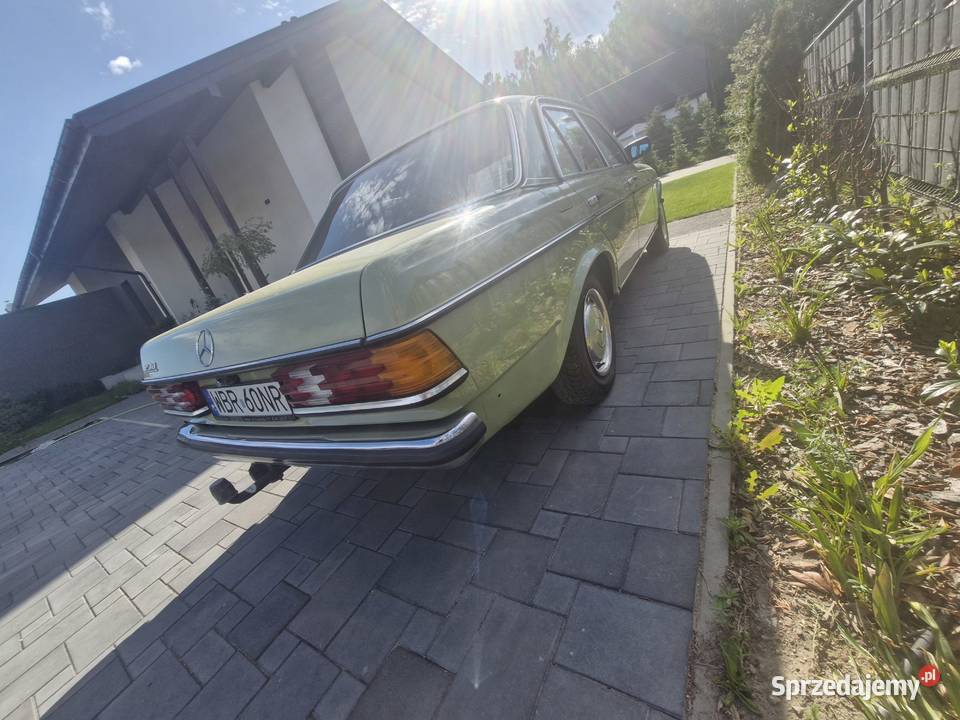 Mercedes 123 33 benzyna Radom