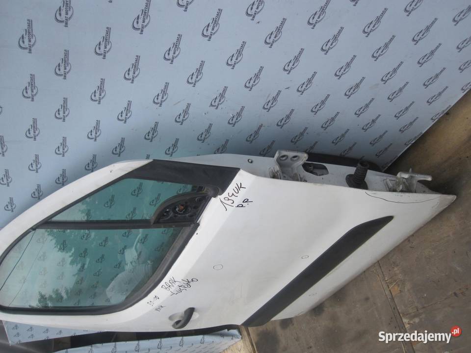 PEUGEOT PARTNER II 14r drzwi prawe przód świętokrzyskie
