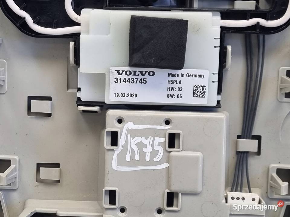 Volvo V90 II S90 II LAMPKA OŚWIETLENIA WNĘTRZA Janów