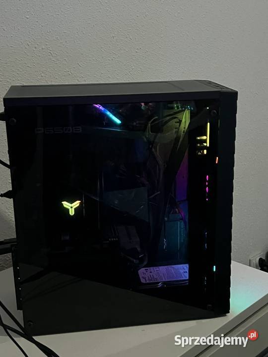 Komputer do gier 2 monitory i3 10100f 16GB DDR4 Klasy Core i3 Podleszany