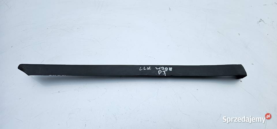 Listwa błotnika prawy tył mercedes w208 Zbąszyń