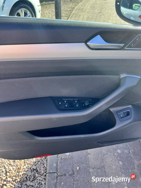 Volkswagen Passat B8 20142023 gniazdo AUX Słupsk