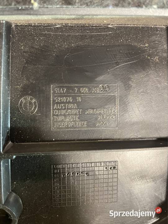 Boczek tapicerka 7050368 bmw 5 e61 jasny kolor osobowe Szczecin