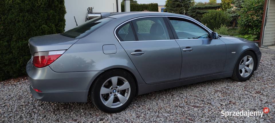 BMW seria 5 E60 22 benzyna gaz klima xsenon Seria 5 Radom