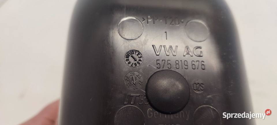 SKODA KAROQ KRATKA WENTYLACYJNA TYŁ 575819676