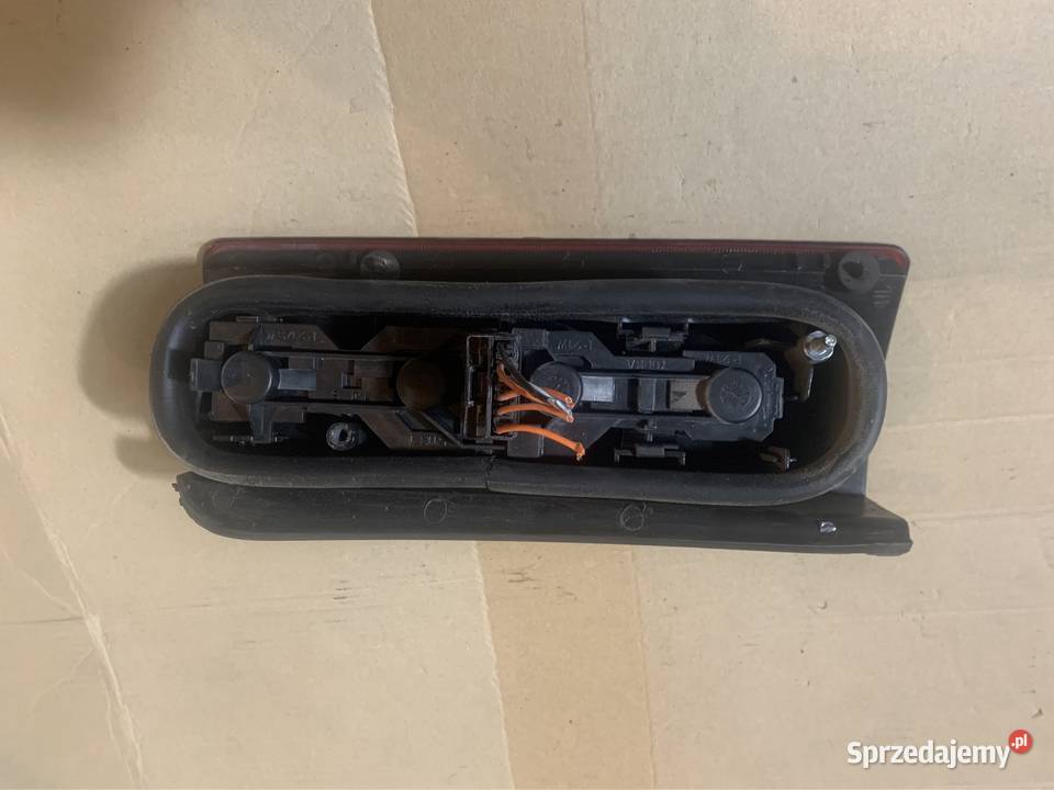 Lampa tył tylna lewa 611013 opel combo c Szczecin