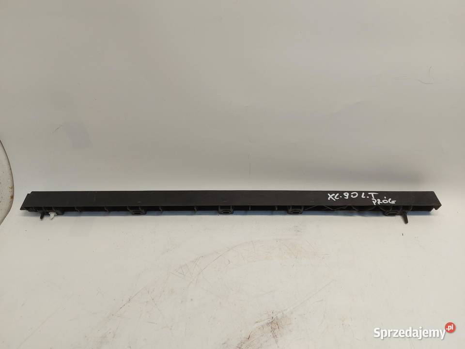 VOLVO XC90 II D5 Mocowanie listwy progowej tył