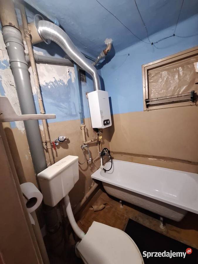 Kawalerka 276 m2 1 piętro Zawiercie Leśna sieć