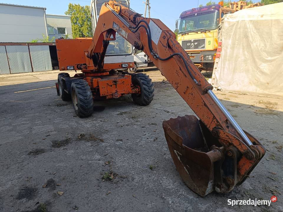 koparka kołowa Schaeff TerexSchaeff HML20 1992 Nisko