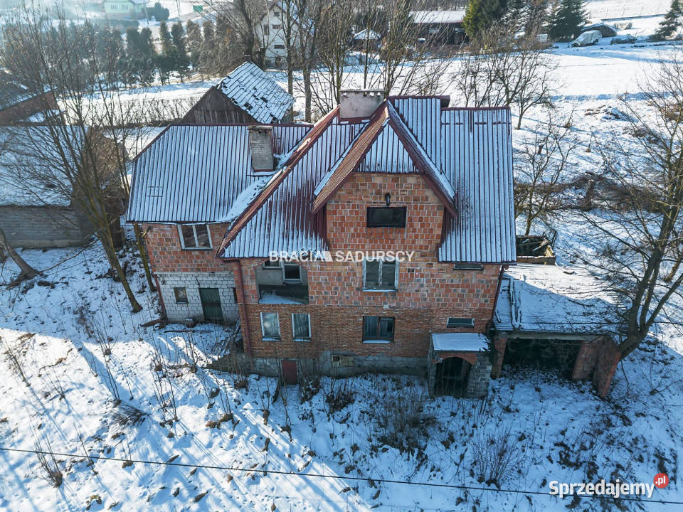 Dom wolnostojący Łuczyce 170 metrów 3 piętra i więcej sprzedam