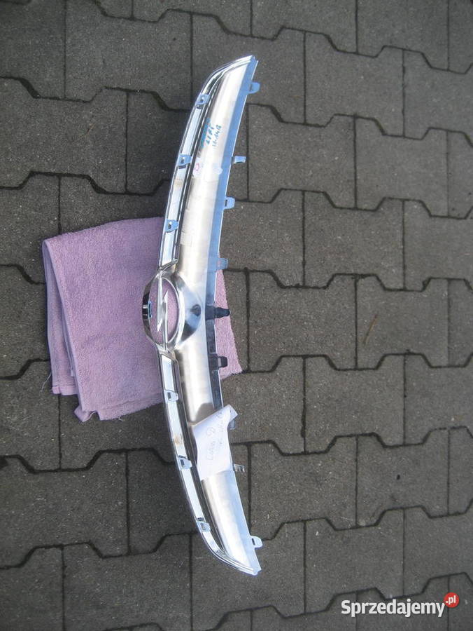 opel corsa d lift 1114r atrapa grill chrom Rakoniewice