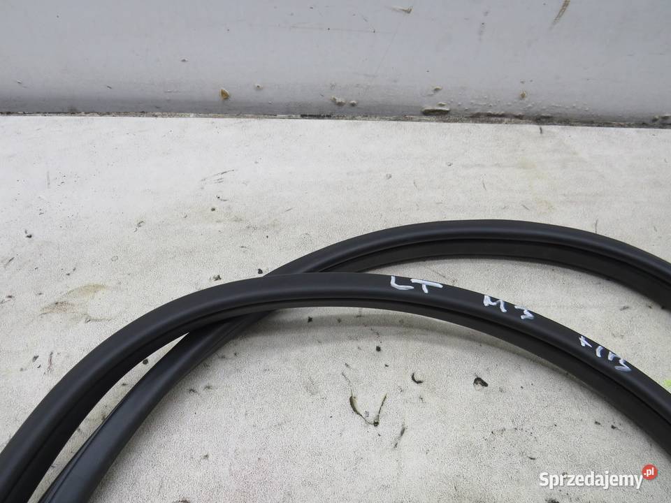 USZCZELKA DRZWI LEWY TYŁ MAZDA 2 DJ sprzedam