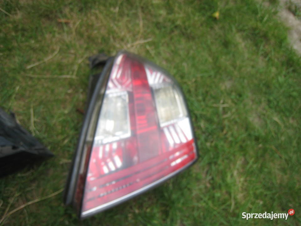 Lampa tylna prawa prawy tył Fiat Stilo 3d Lampy tylne małopolskie Kraków sprzedam