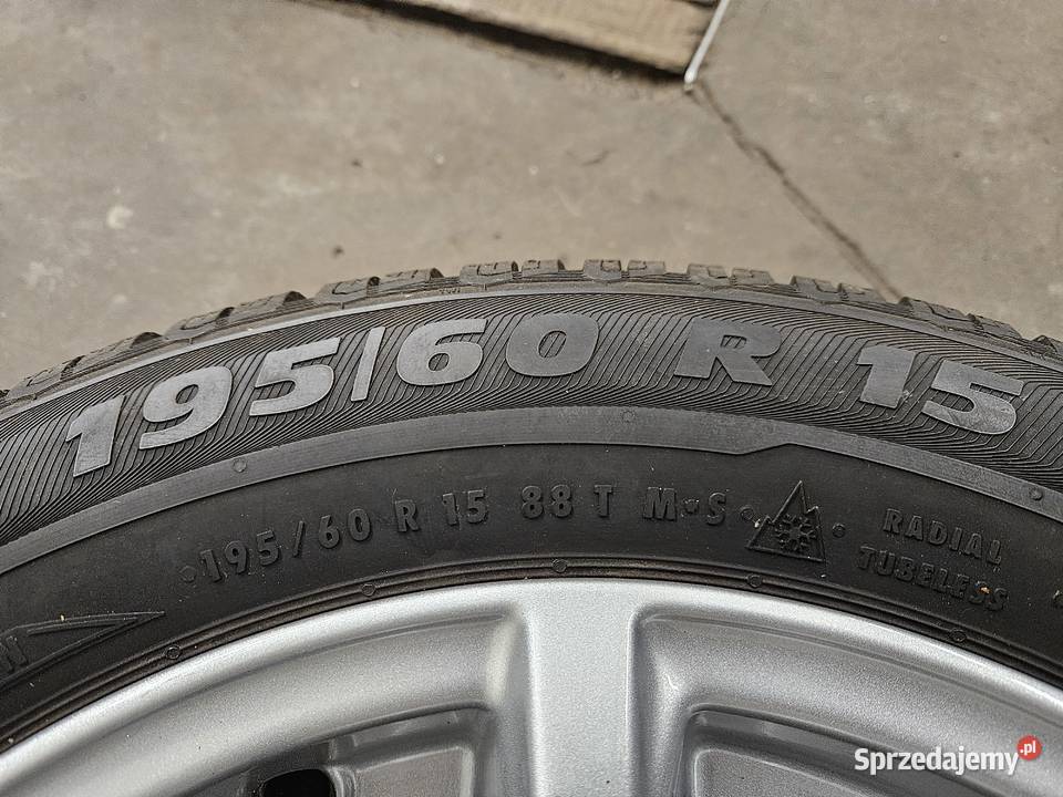 4 19560 R15 88T Semperit Master Grip 2 790mm Katowice sprzedam