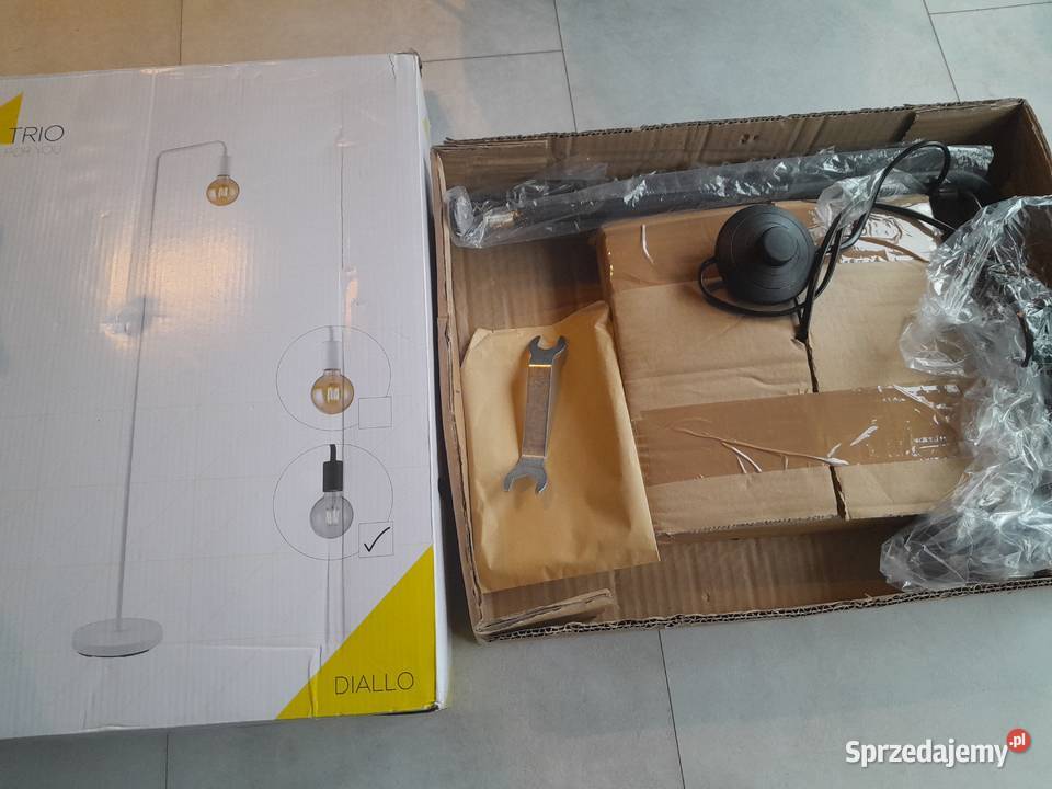 Lampa stojąca czarna Trio Diallo E27 nowa outlet Dąbrowa Górnicza sprzedam