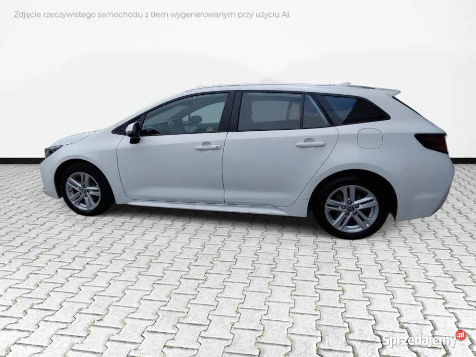 Toyota Corolla 2022r Faktura Vat Niski przebieg