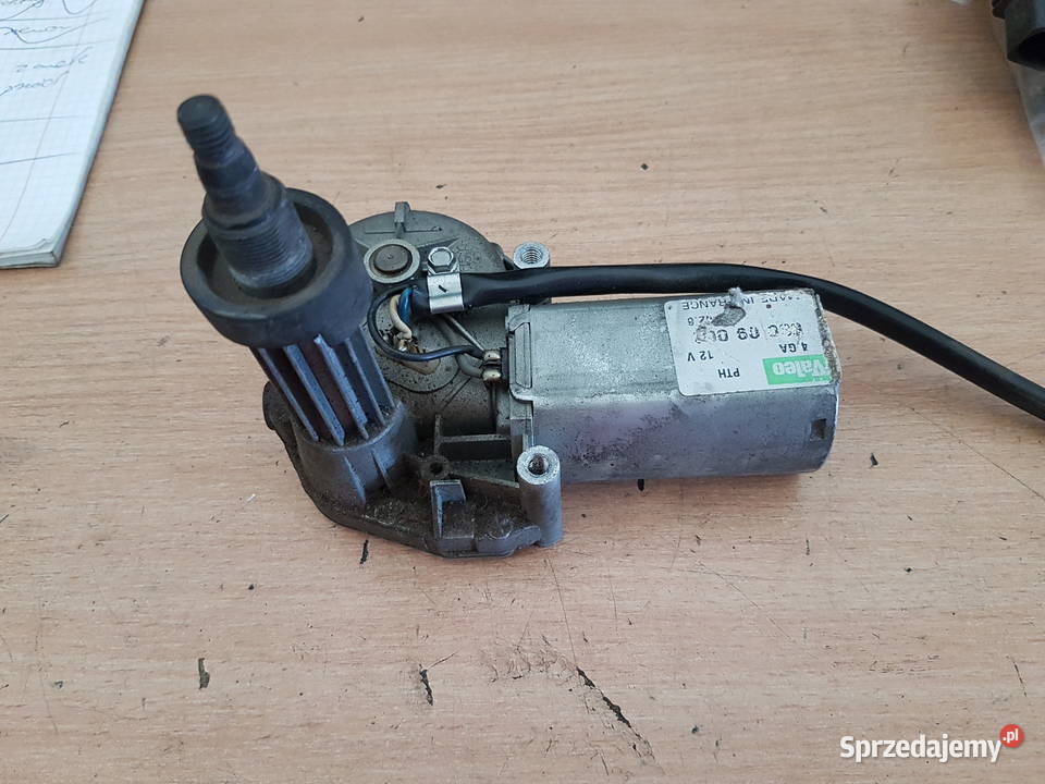 PEUGEOT 106 1997 2000 SILNICZEK WYCIERACZKI TYL osobowe wielkopolskie Turek