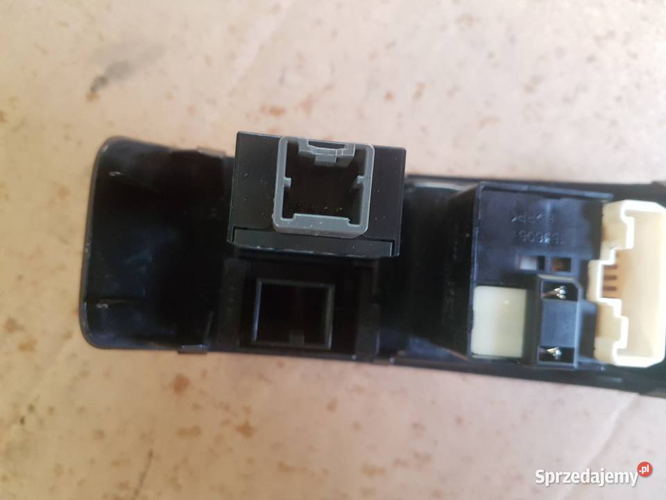 Subaru Forester 3 SH włącznik przełącznik Legnica