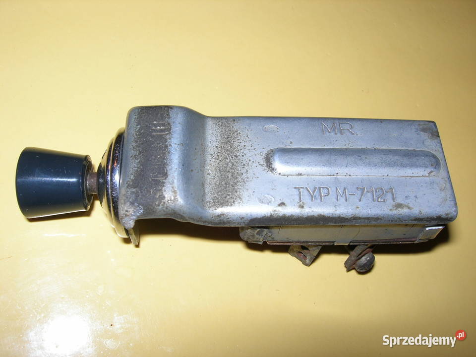 Przełącznik świateł M7121 syrena żuk Rok produkcji 1969 śląskie Ogrodzieniec
