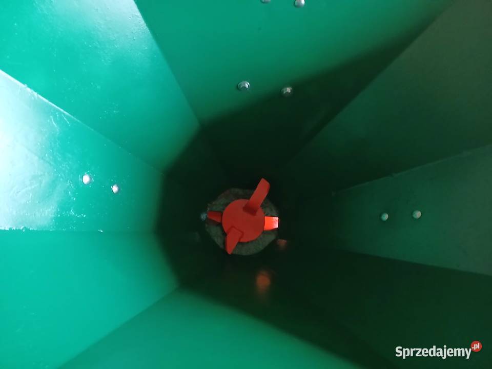 Rozsiewacz do nawozu amazone sprzedam