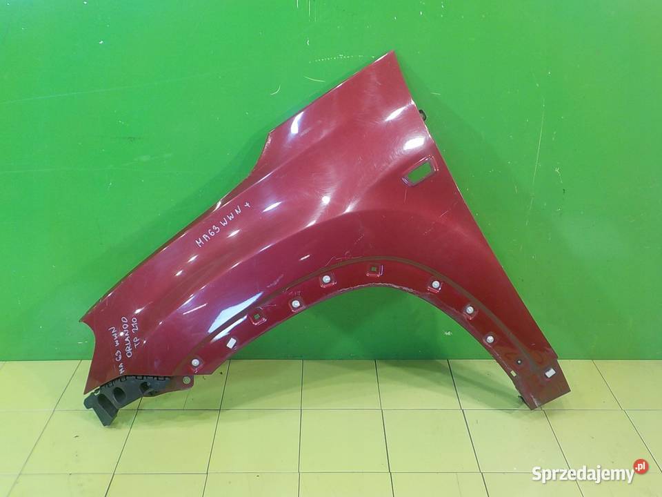 CHEVROLET ORLANDO 18 B 13r 5D blotnik lewy przod osobowe Suków