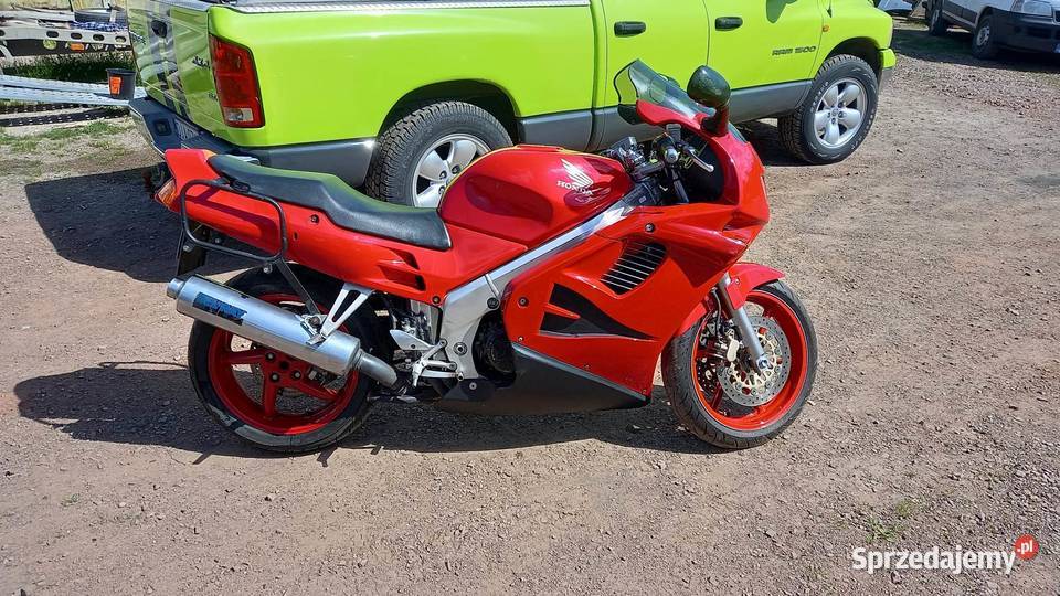 HONDA VFR 750 101 dolnośląskie Wałbrzych