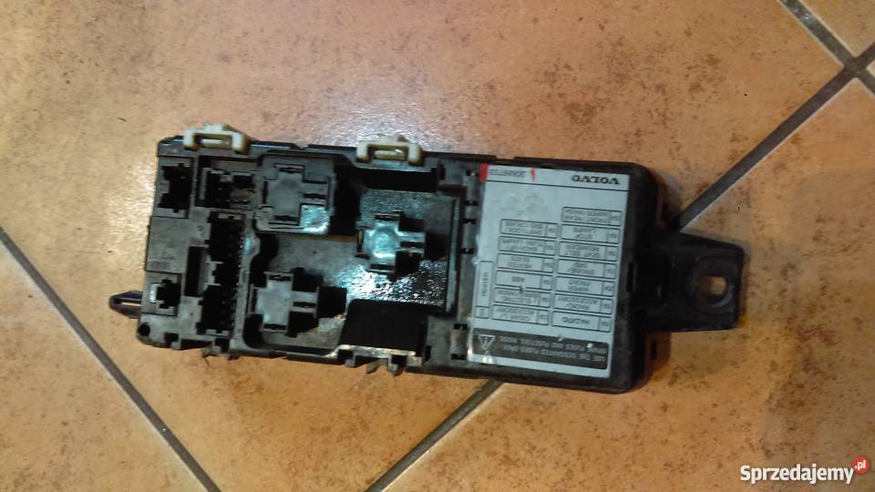 Skrzynka BSI Volvo V40 S40 30889703 Margonin